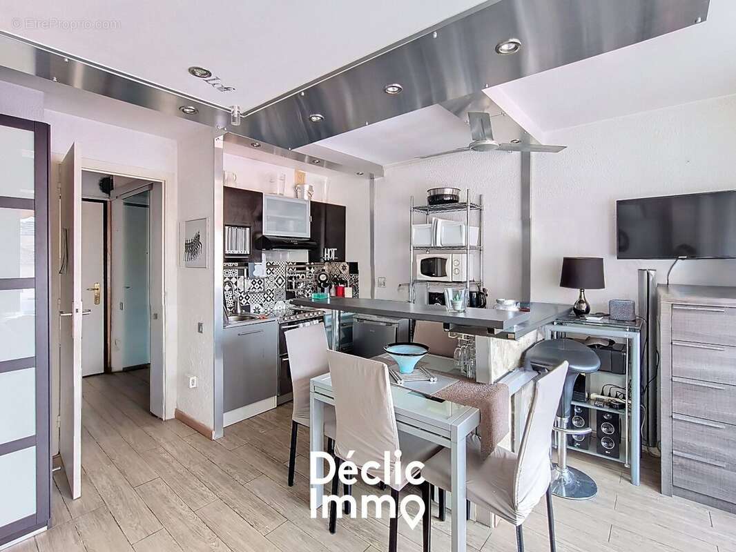 Appartement à ROQUEBRUNE-CAP-MARTIN