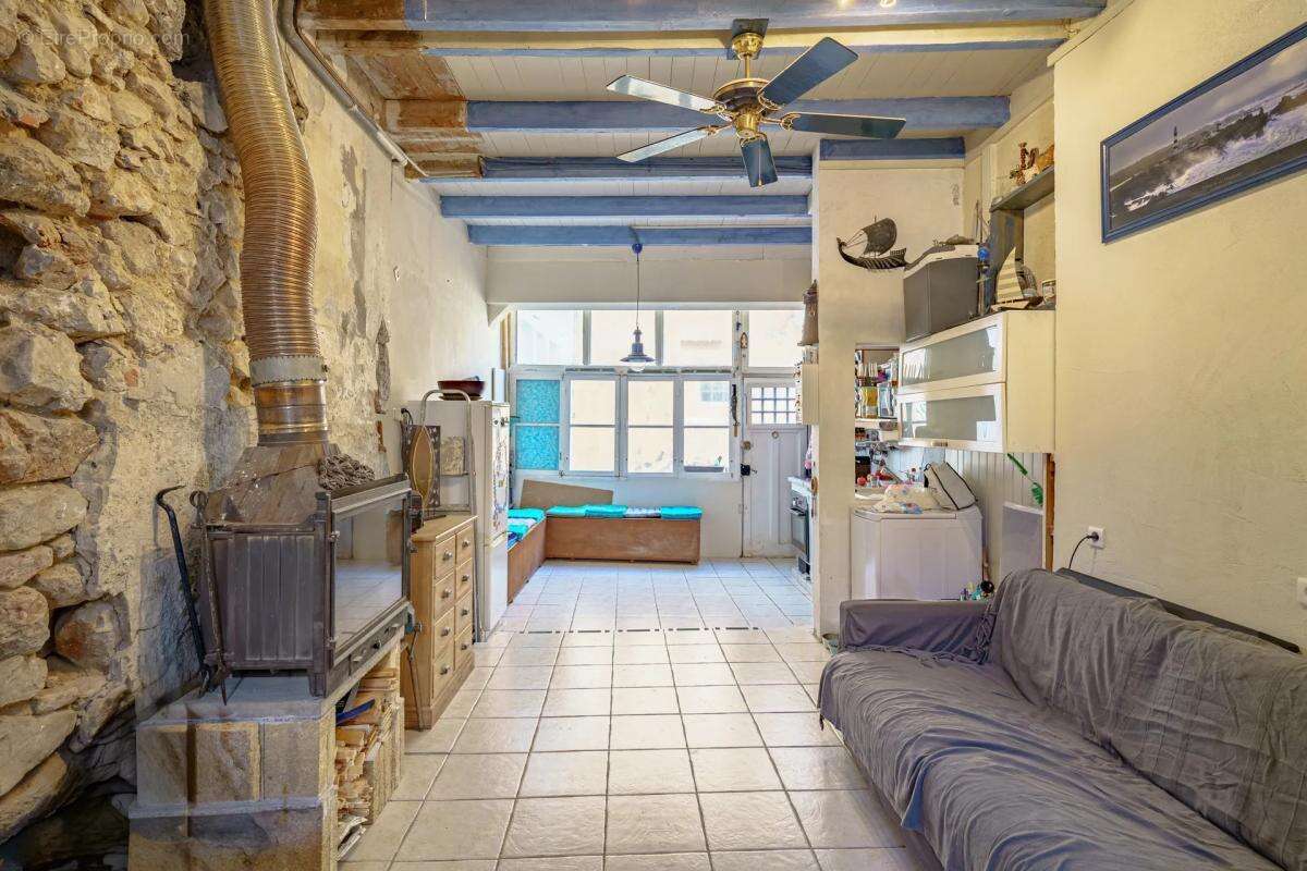 Maison à MARSEILLE-8E