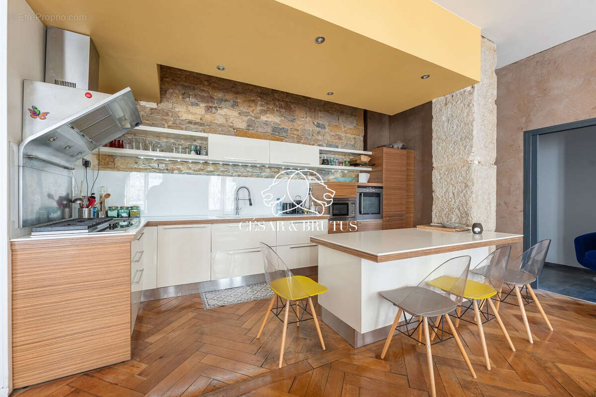 Appartement à LYON-3E