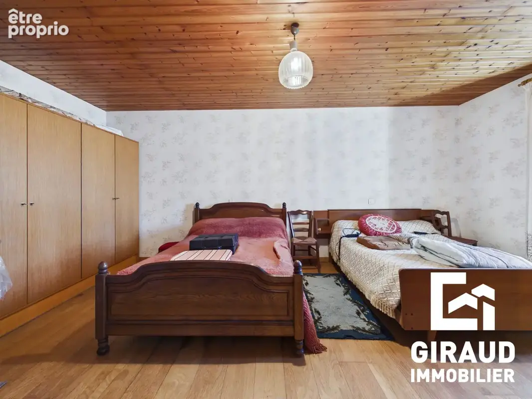 Maison 6 pièces 156 m² à vendre à Fontenay-Le-Comte (85200) - photo 9