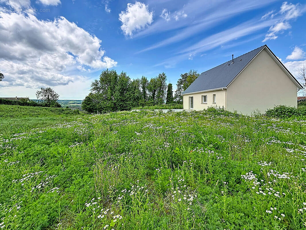 Maison à SAINT-SAMSON-DE-LA-ROQUE