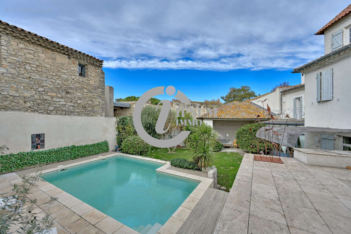 Maison à SAINT-NAZAIRE-DE-PEZAN