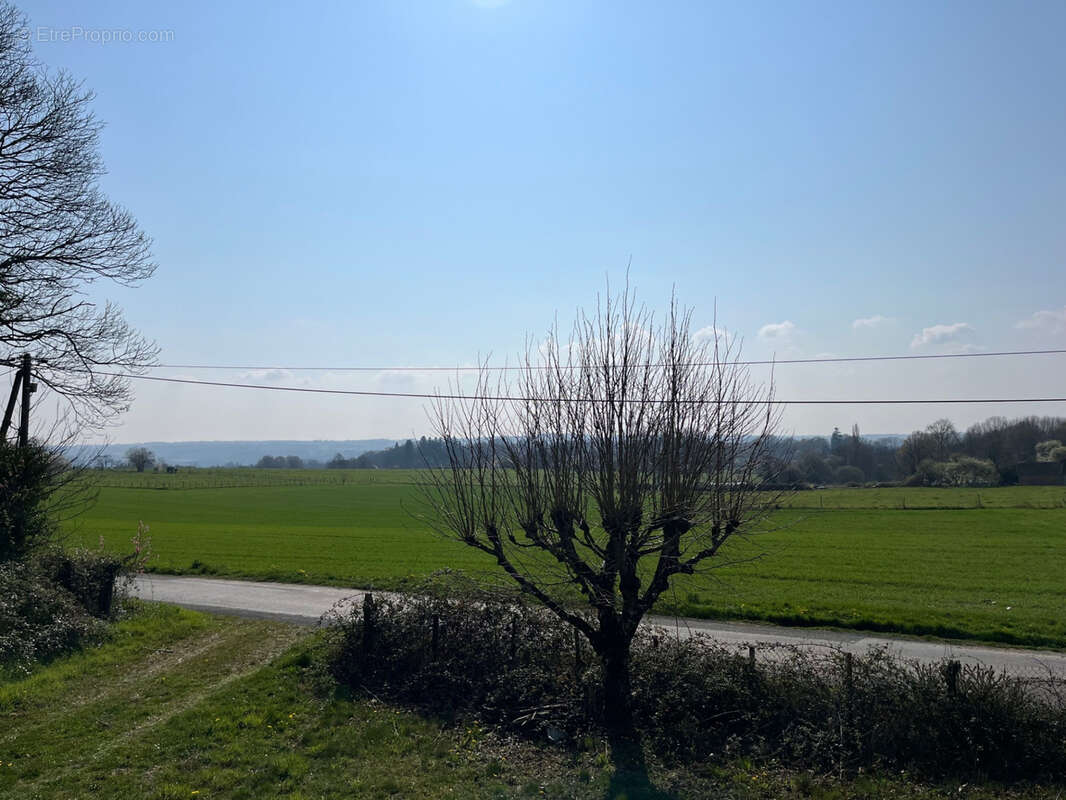 Maison à SAINT-PRIEST-LES-FOUGERES