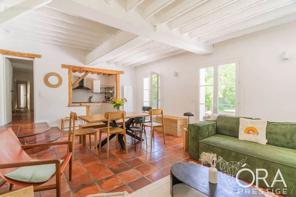Maison à LA ROCHELLE