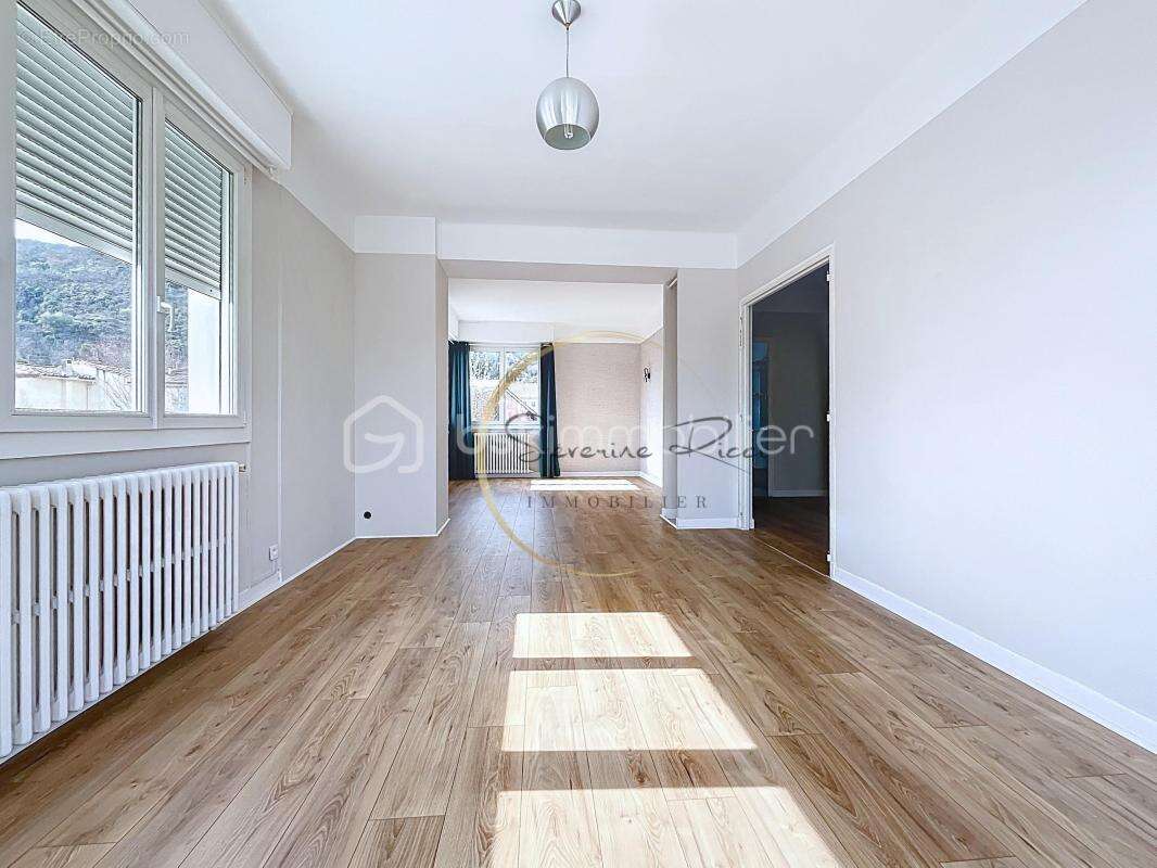 Pavillon de 130 m² - photo 4