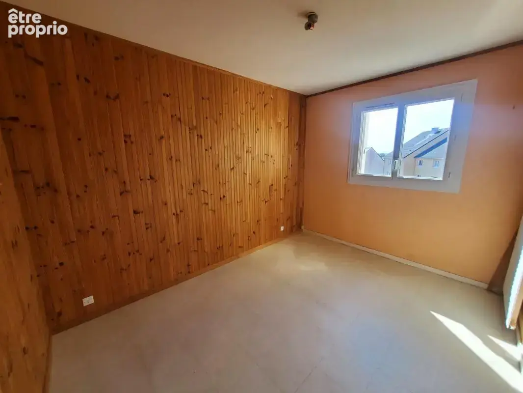 Appartement T4 A NANTES proche ZOLA- 3ème étage - photo 10