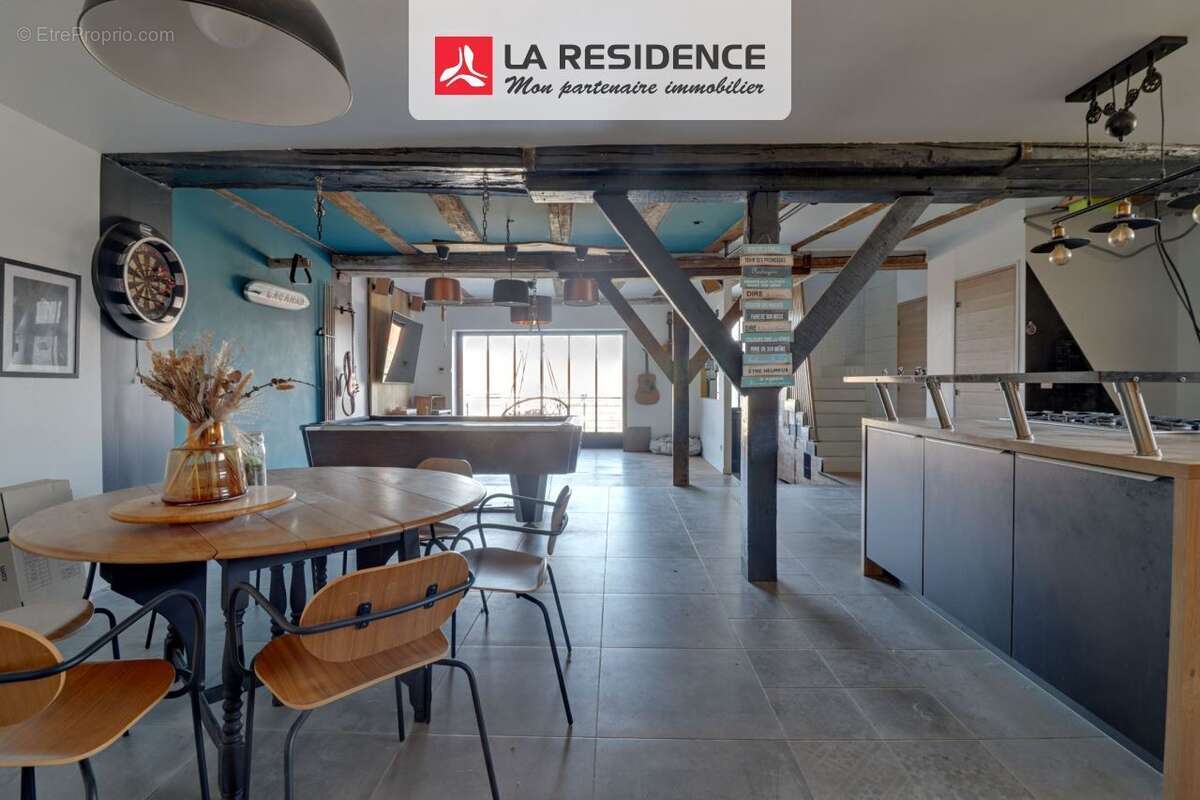 Maison à MONTAINVILLE