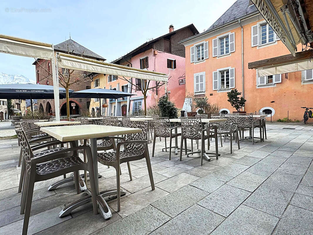 Commerce à ALBERTVILLE