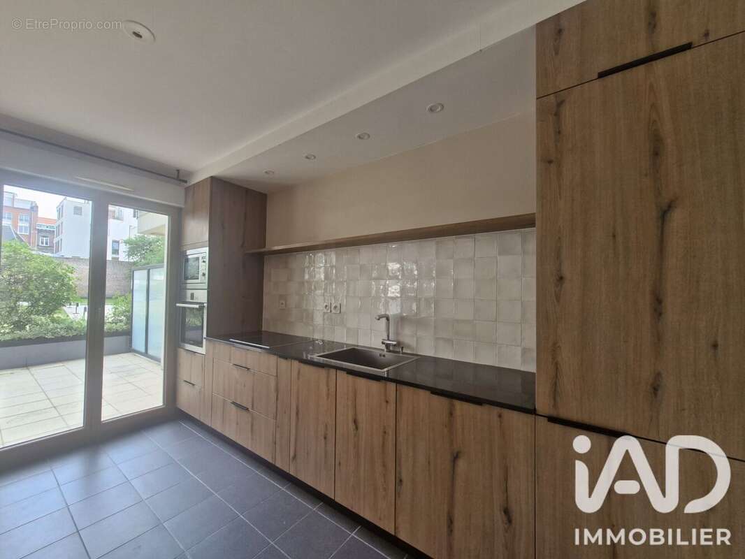 Appartement 74 m² à Lille  - photo 4