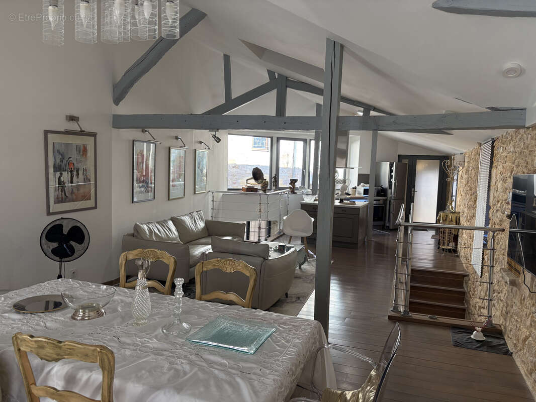 Maison à PUY-L'EVEQUE