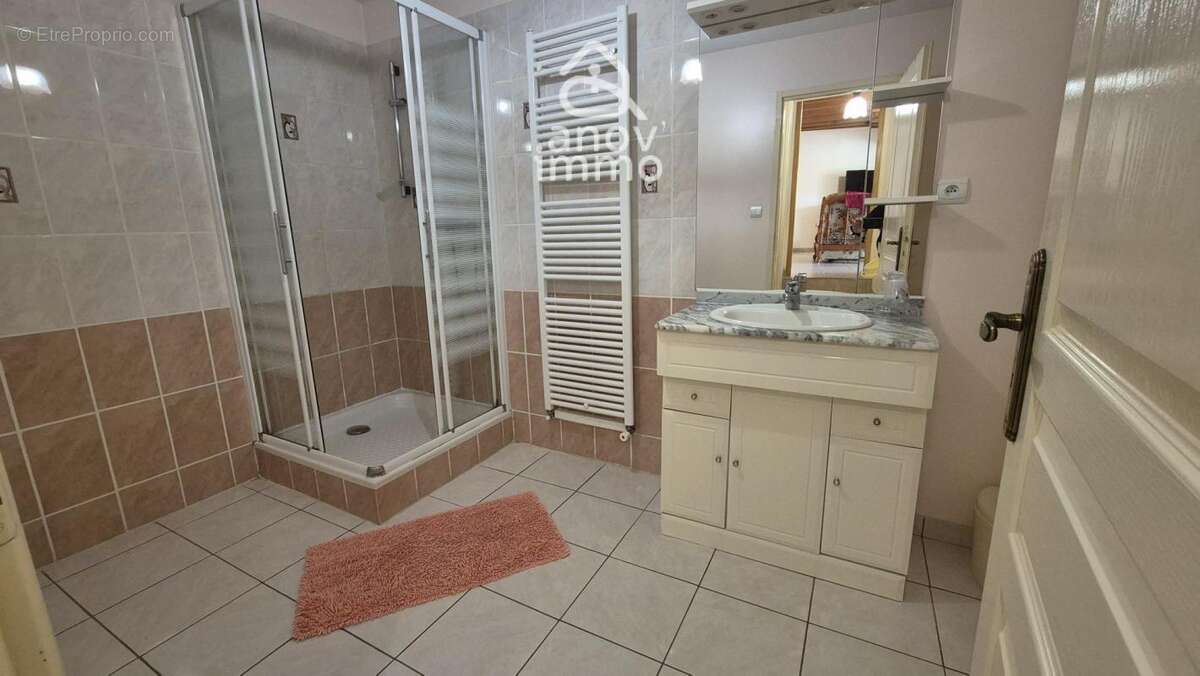 Grande maison familiale de plus de 150 m2 avec terrasse et j - photo 7