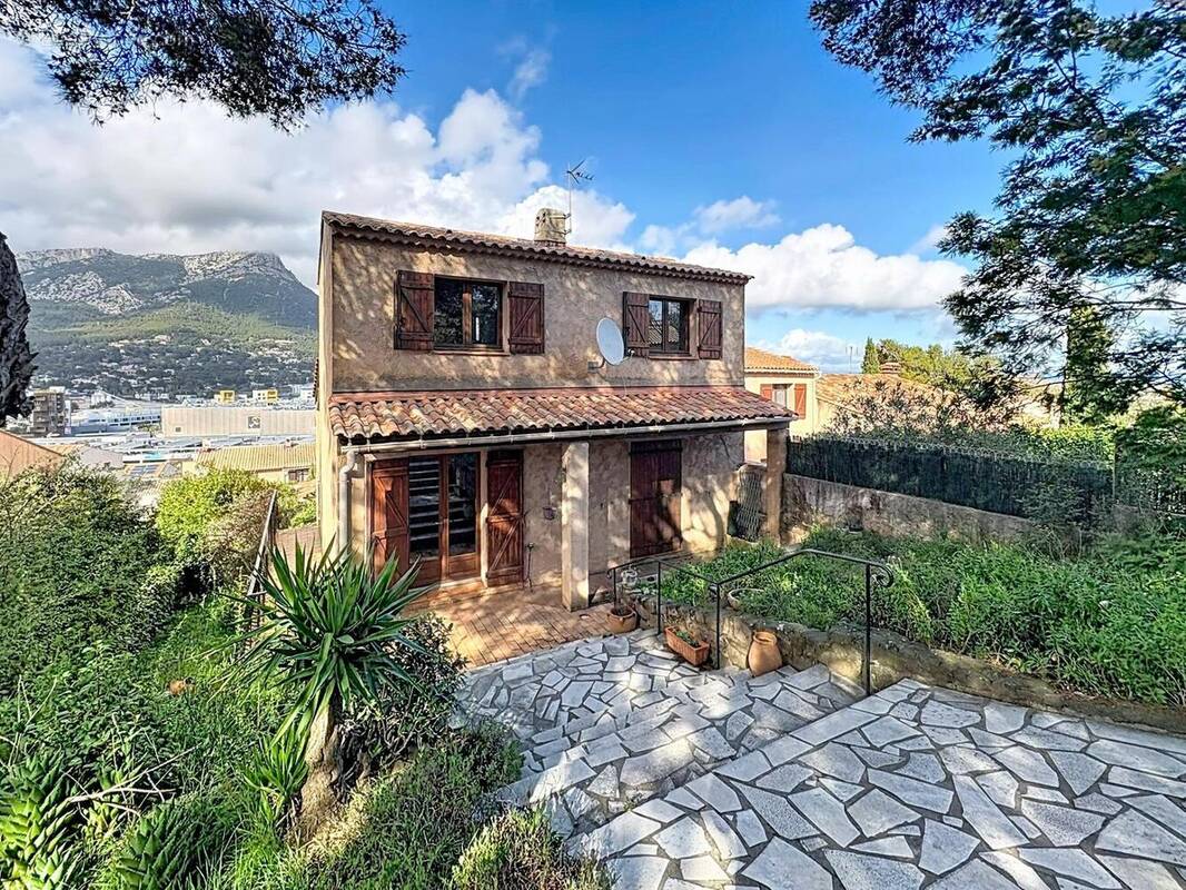 Photo 1 - Maison à LA VALETTE-DU-VAR