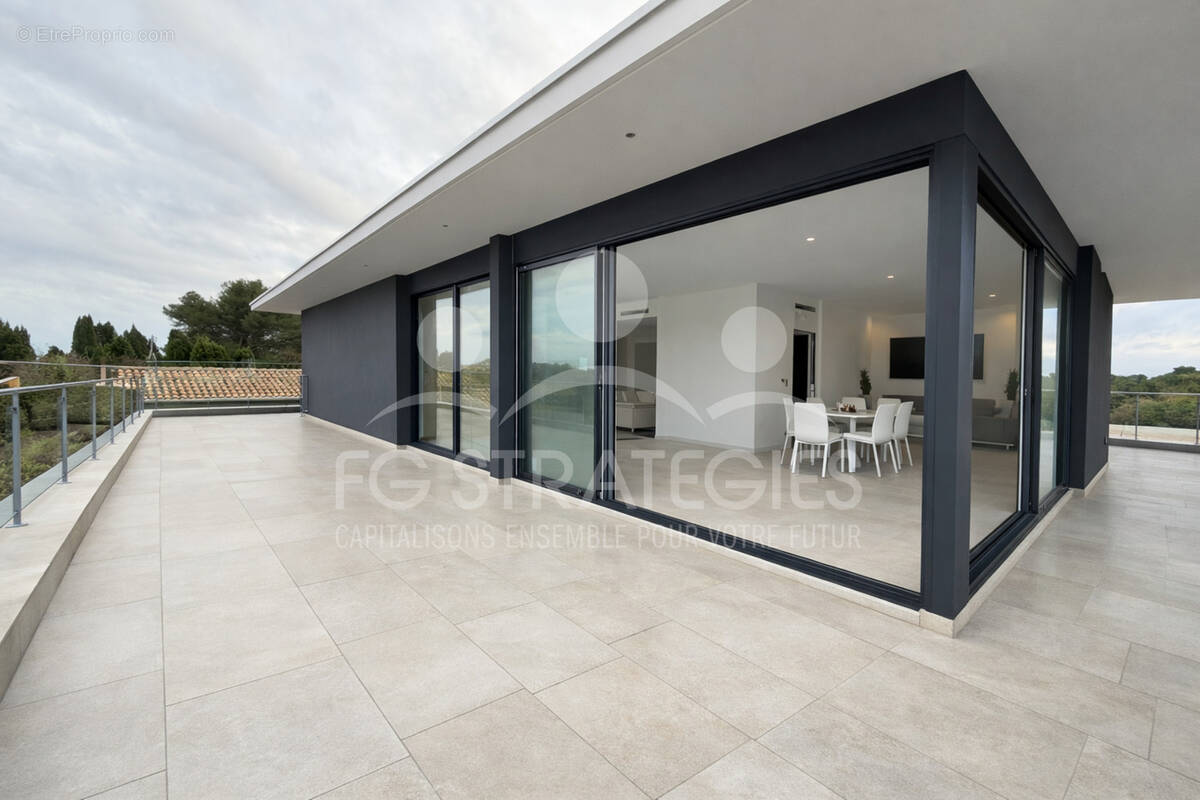 Appartement à CASTELNAU-LE-LEZ