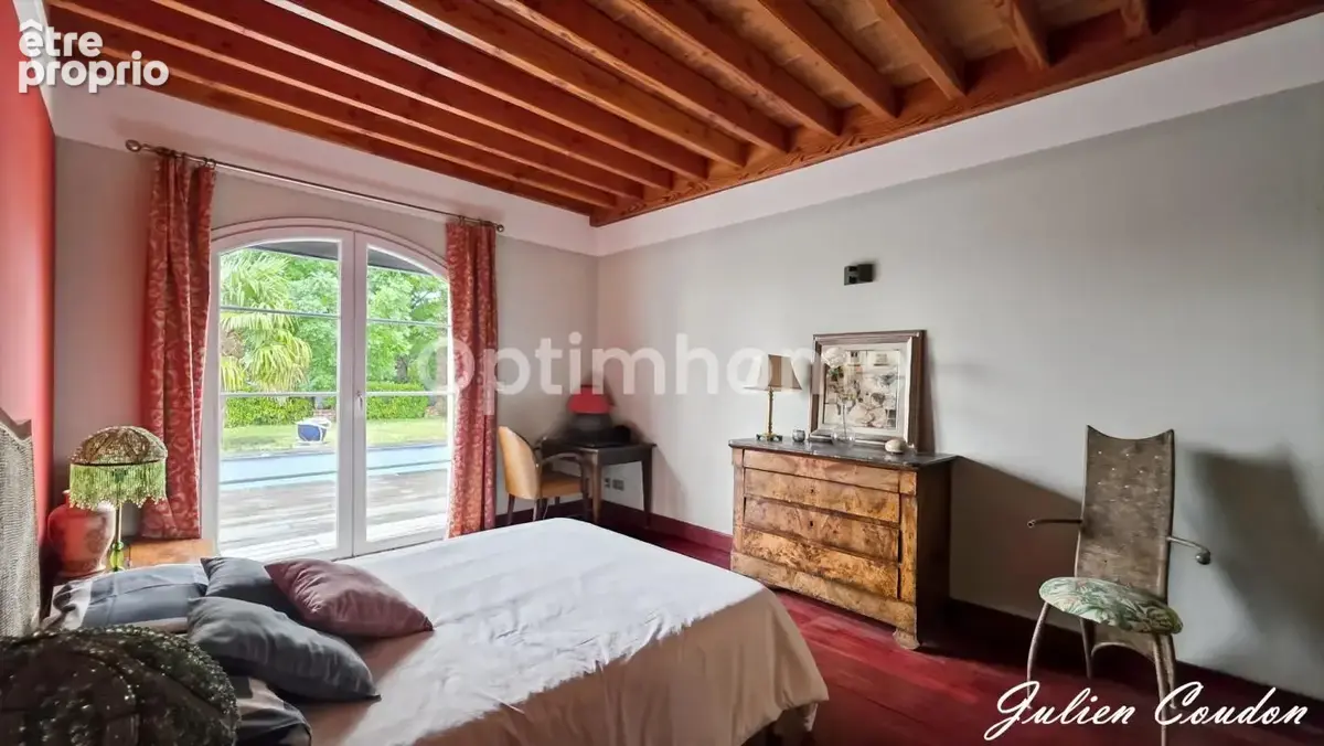 Villa d'architecte d'exception – 265 m² – piscine – vue panoramique – chanteranne - photo 8