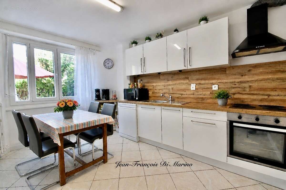 Maison à vendre 7 pièces CLUSES (74) - photo 5