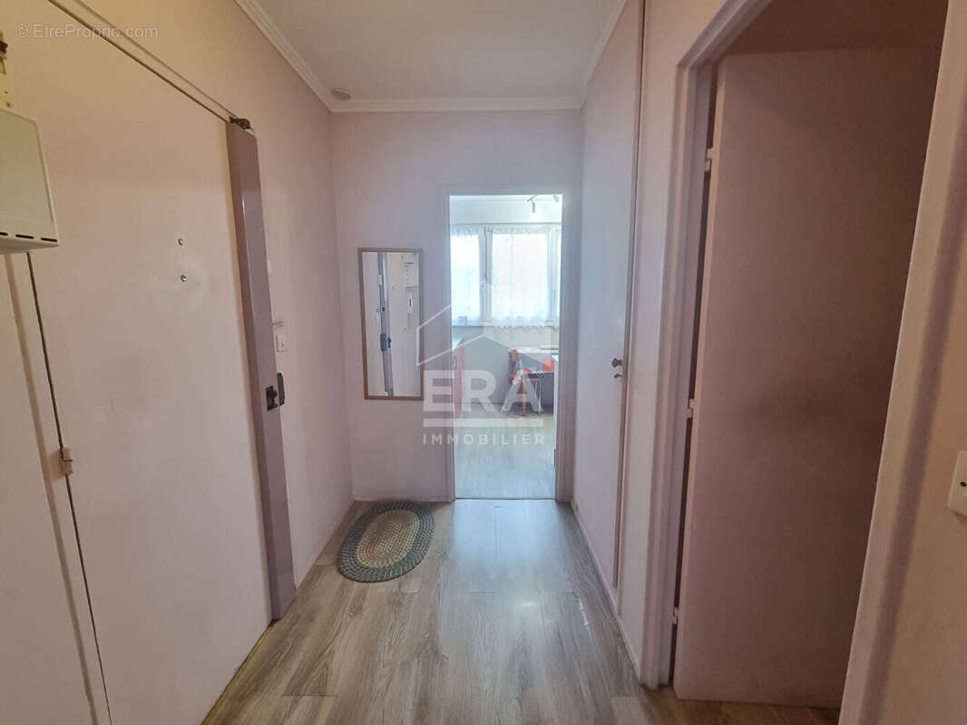 Appartement à NEUILLY-PLAISANCE