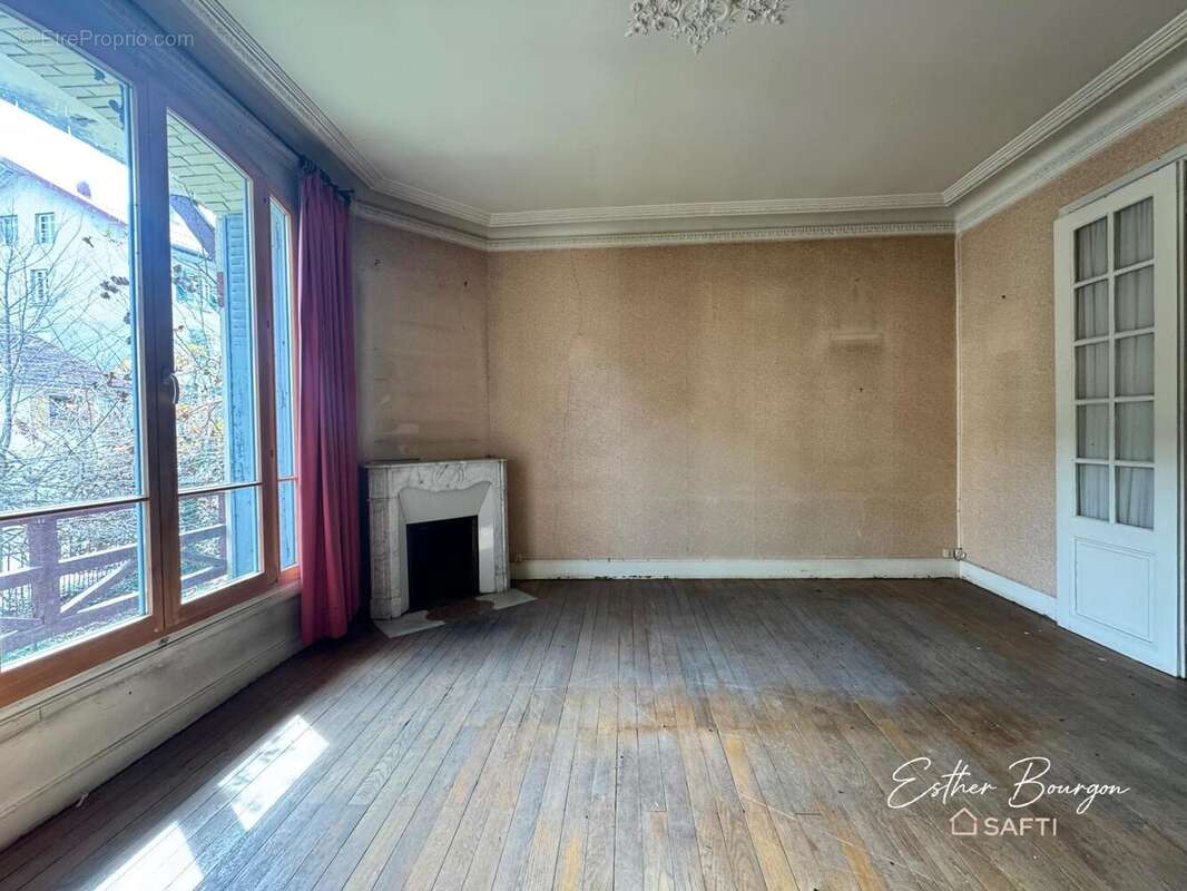 Maison 260 m² à Malbuisson  - photo 3