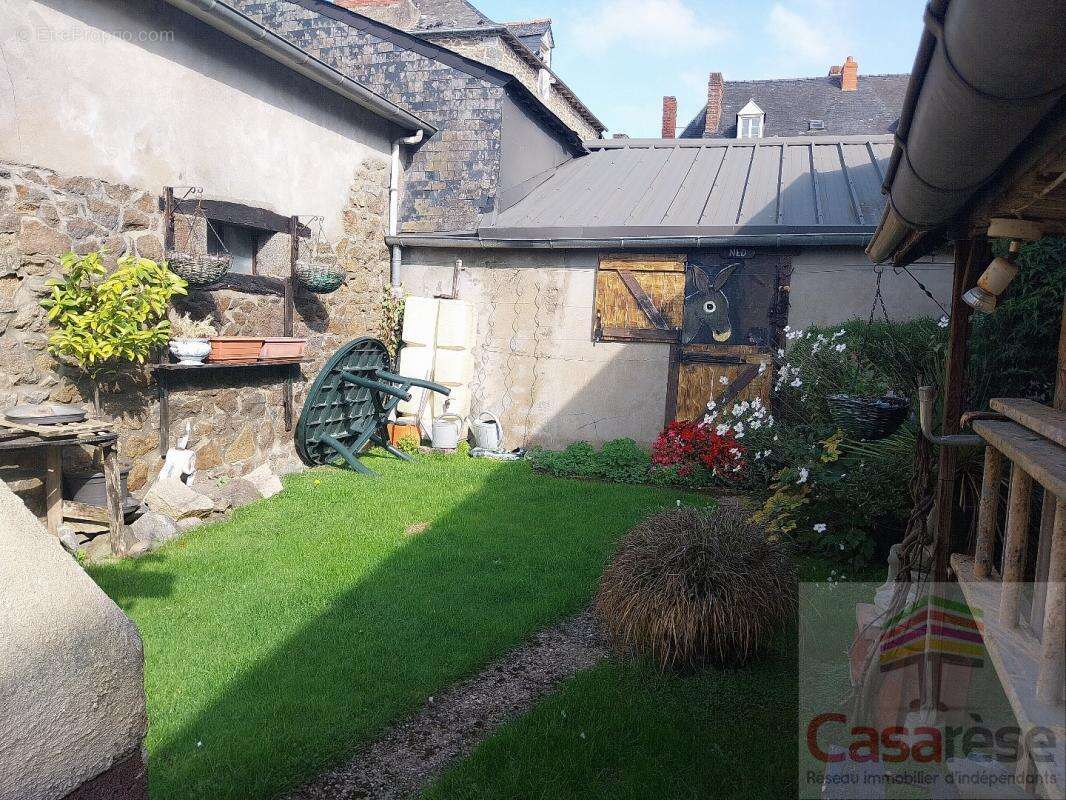 Maison à PLEUGUENEUC