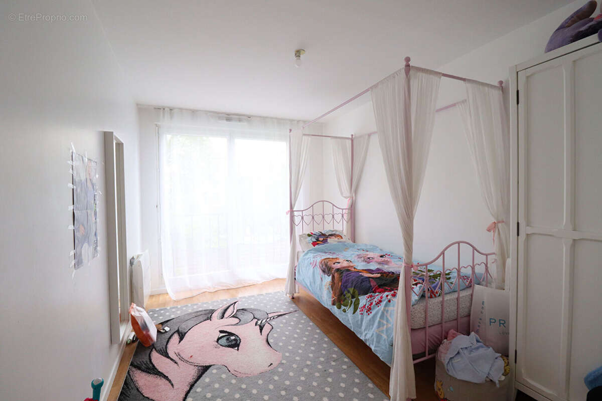 Appartement à AUBERVILLIERS