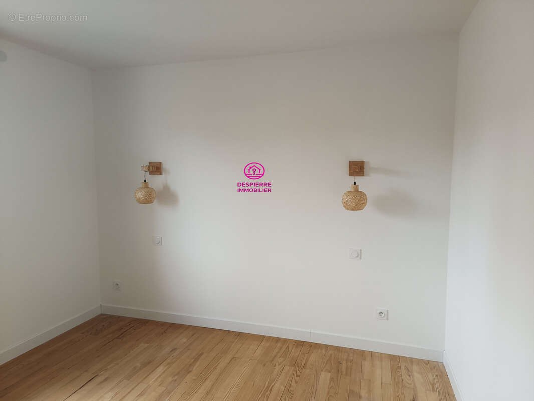 Maison à ROUSSILLON