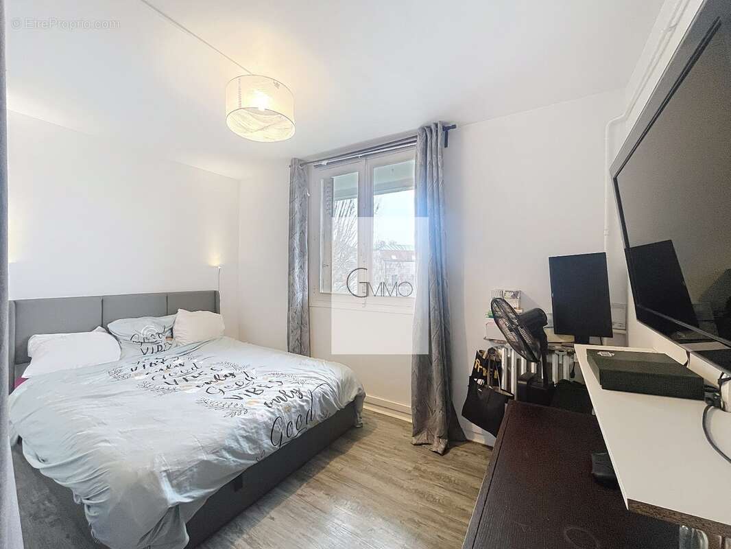 Appartement à RUEIL-MALMAISON