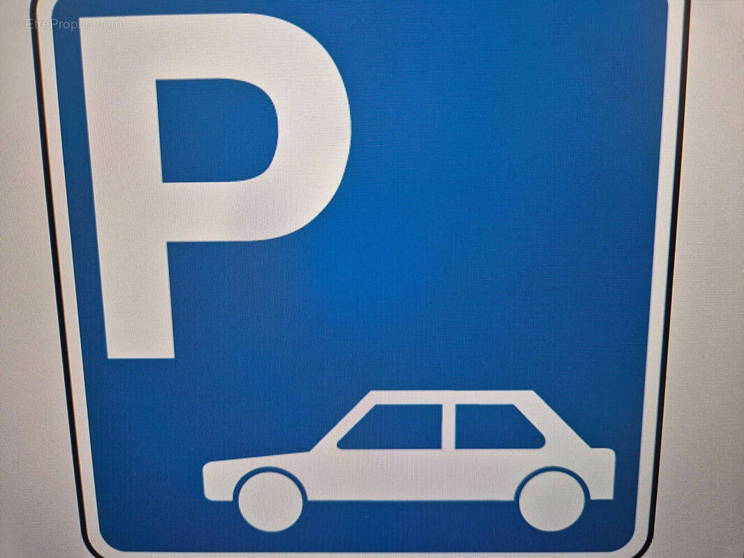 Parking à RAMBOUILLET