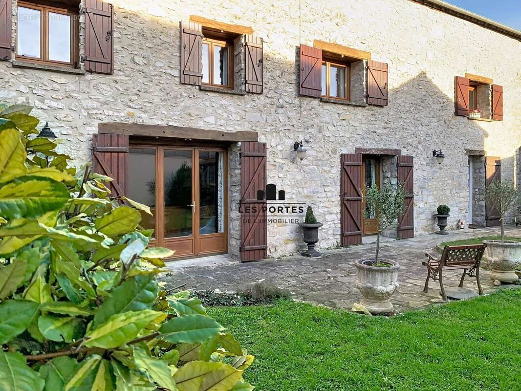 Maison à MILLY-LA-FORET