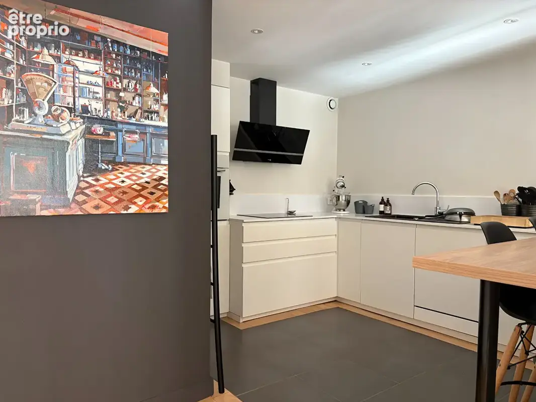Très bel appartement de 182 m² en dernier étage avec terrasse dans un immeuble de grand standing avec ascenseur - photo 7
