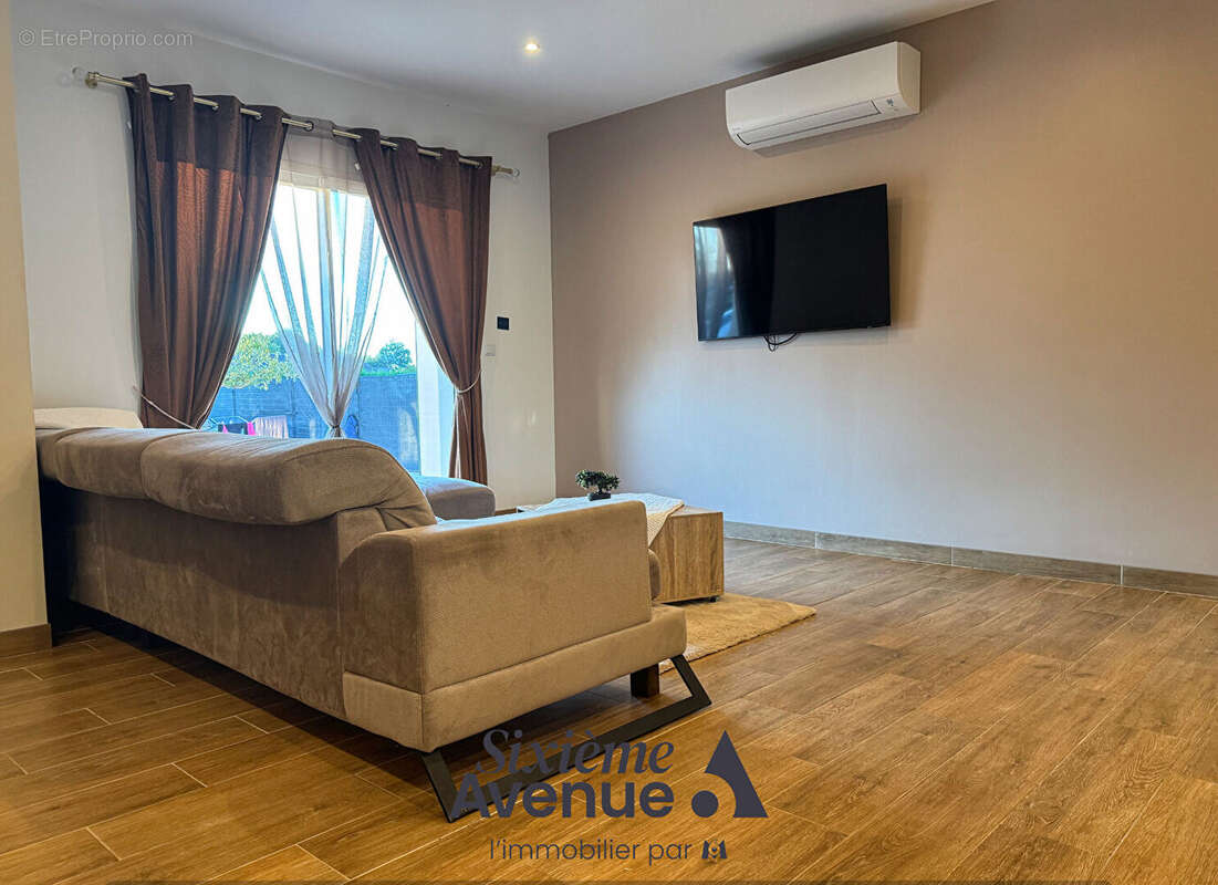 Maison à LES BARTHES