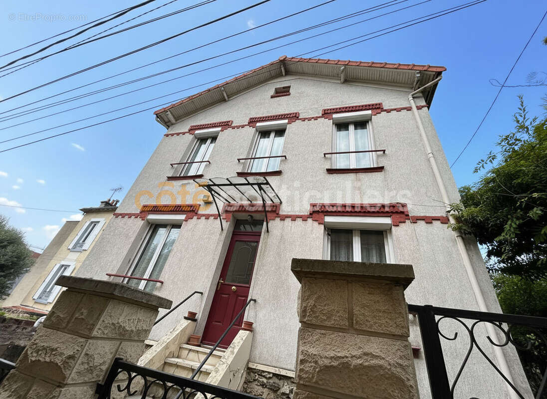 Maison à VILLENEUVE-SAINT-GEORGES