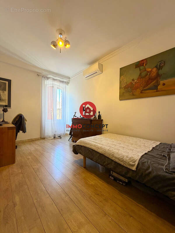 Maison à SAINT-PAUL-LES-FONTS