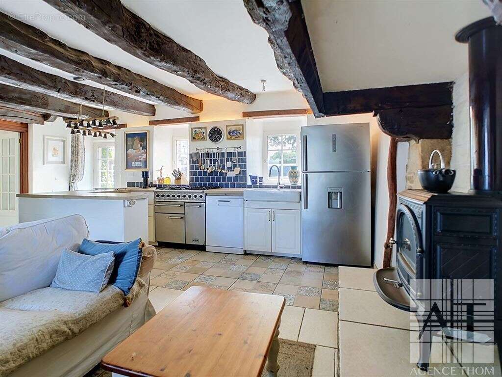 Ensemble immobilier de deux maisons, charme et authenticité - photo 6