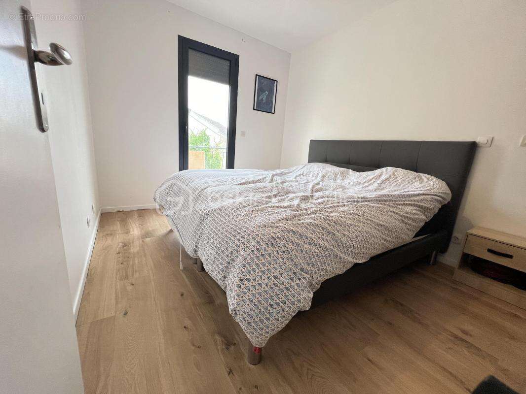 Maison  pièces Les Coteaux Argenteuil - photo 14