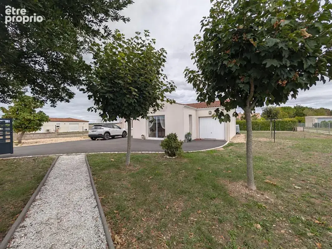 Maison  3 pièce(s) 83.59 m2 Sigogne  Cris référence 464687 SOUS OFFRE - photo 10