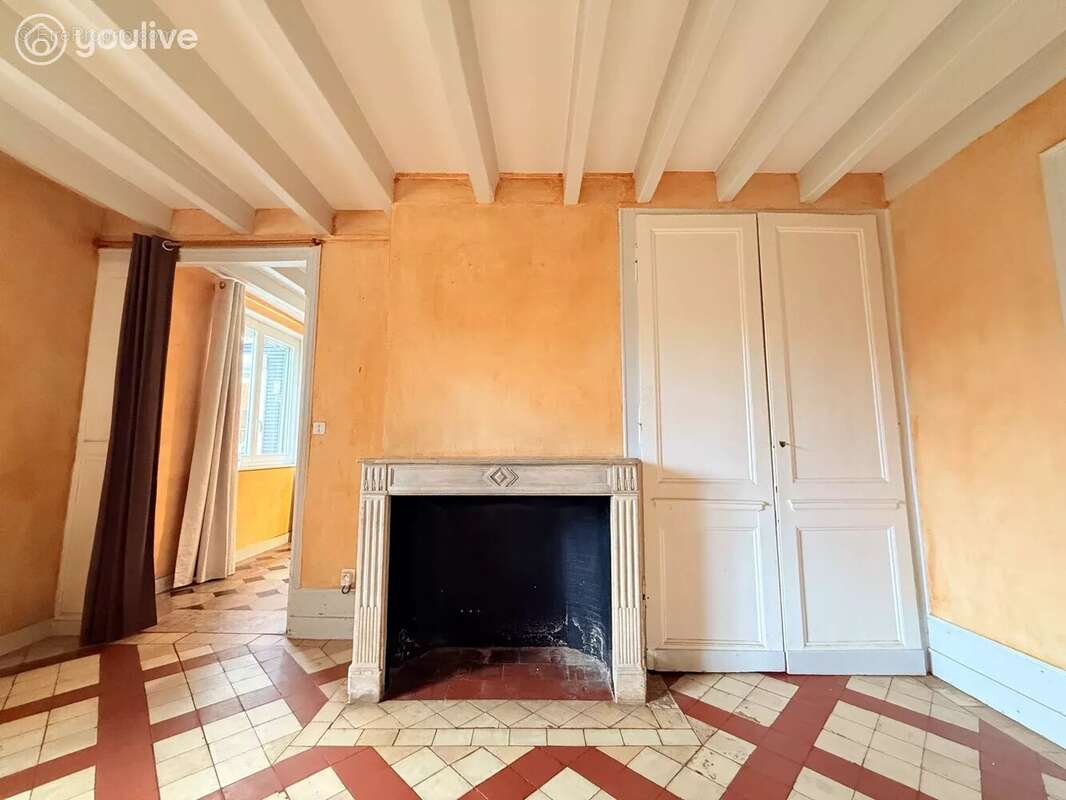 Maison à VILLERS-ECALLES