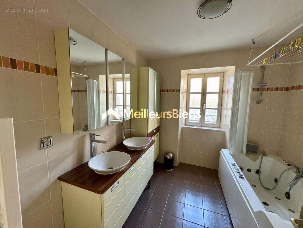 Appartement à LAVAL