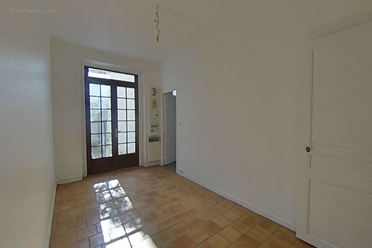 Appartement à THORIGNY-SUR-MARNE