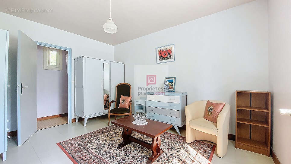 Maison à ROUFFIGNAC-SAINT-CERNIN-DE-REILHAC