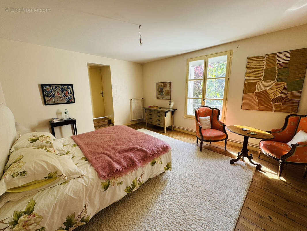 Maison à CHATELLERAULT