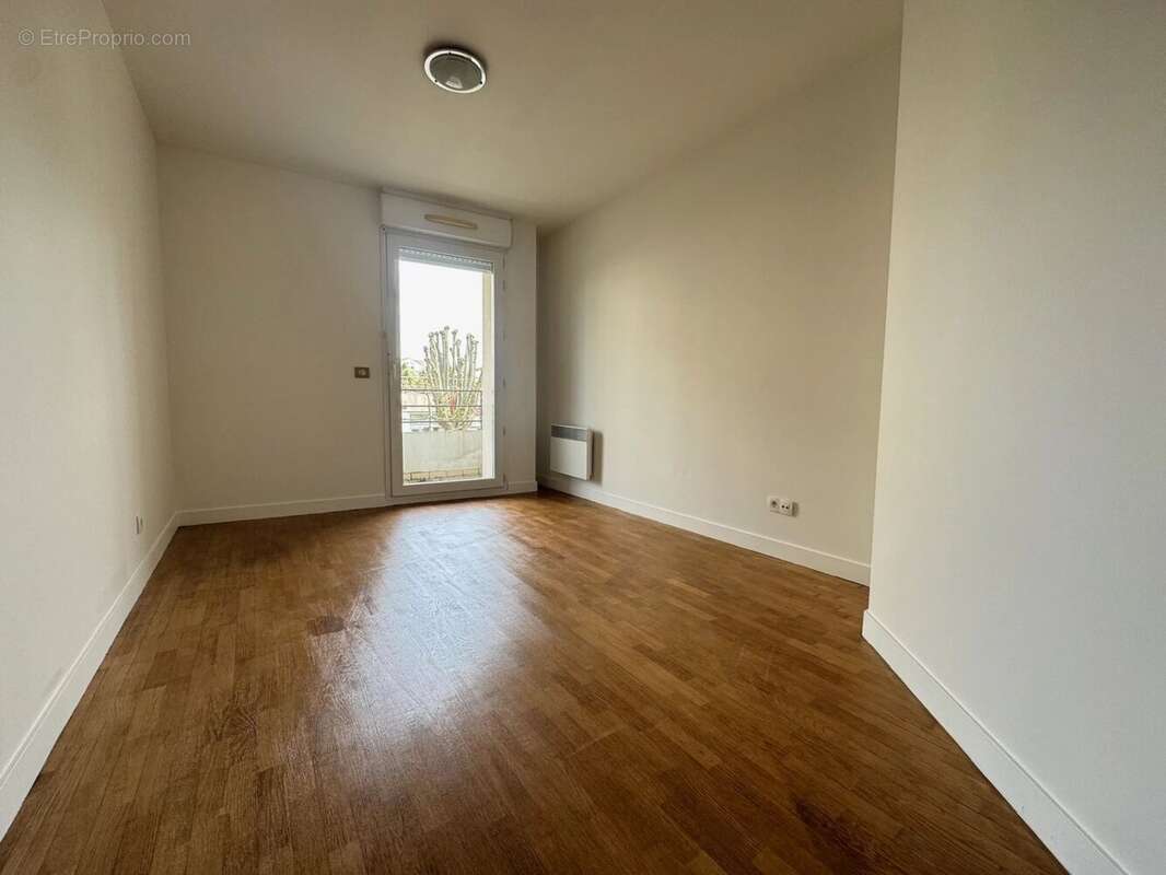 Appartement à LE PLESSIS-TREVISE