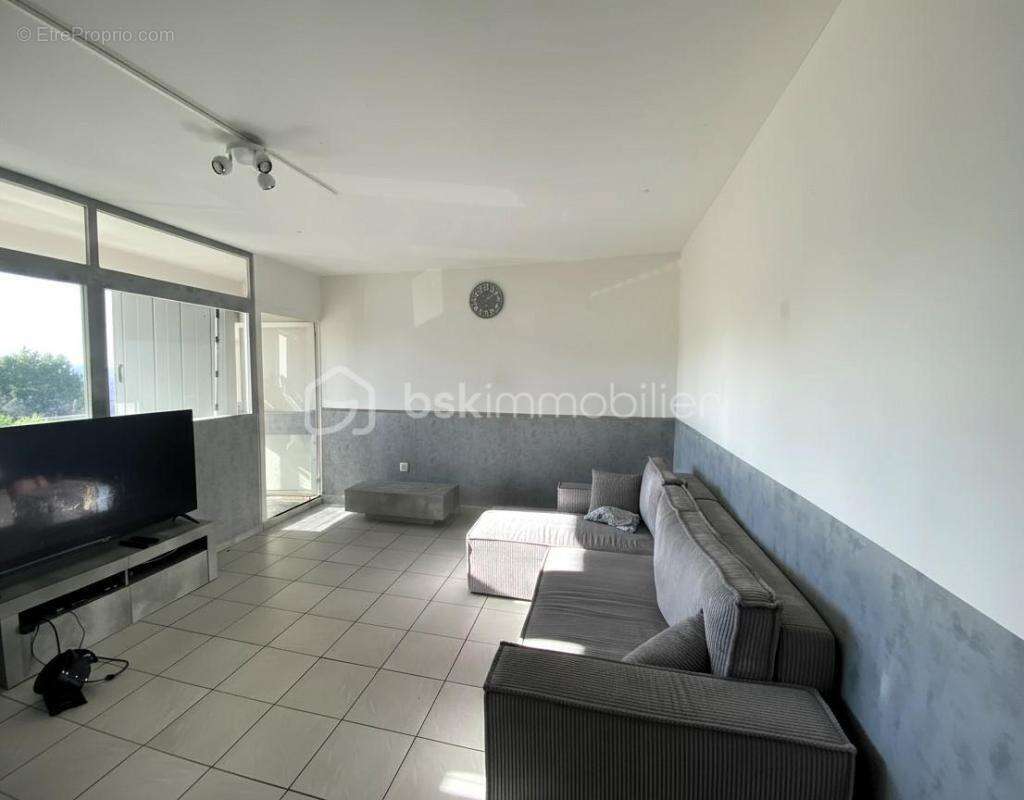 Appartement à APT