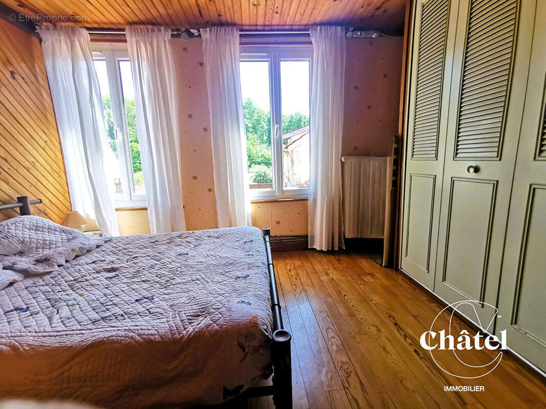 Maison à SAINT-VAAST-LES-MELLO