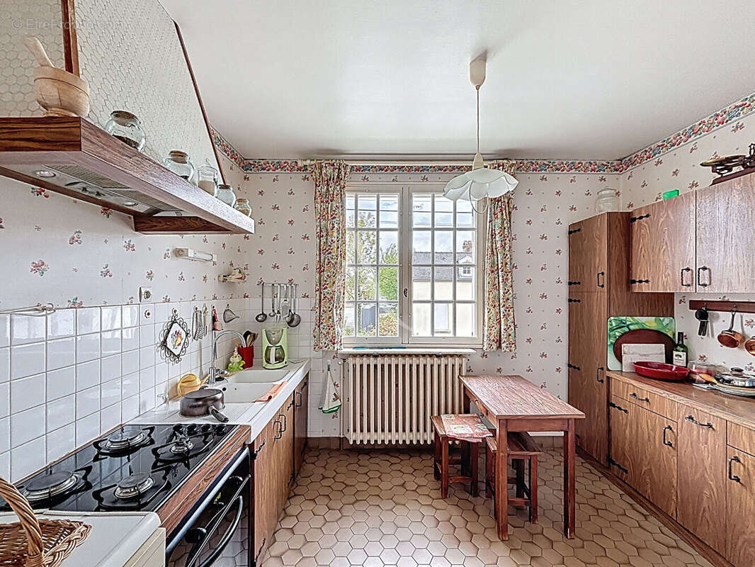 Maison à CHATEAU-GONTIER