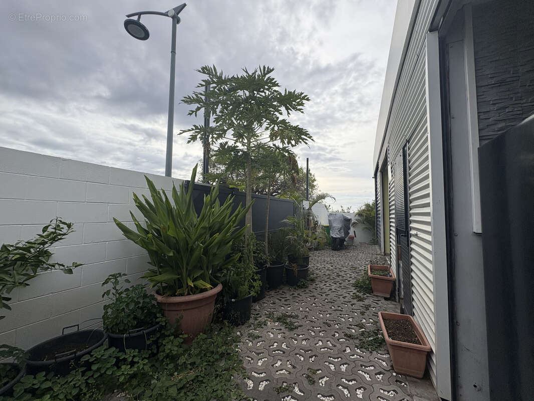Maison à LE PORT