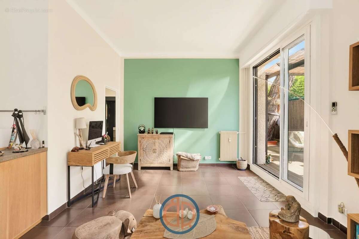 Appartement 2 pièces 47 m² à vendre à Nice (06100) - photo 1
