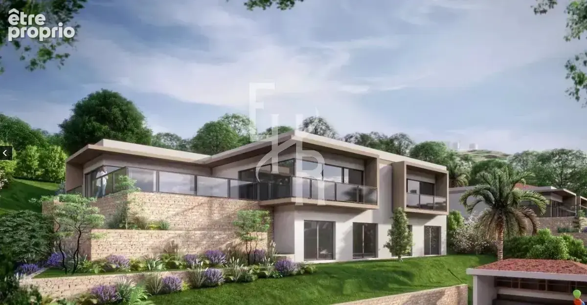 Photo Terrain à Mougins au prix de 790 000€