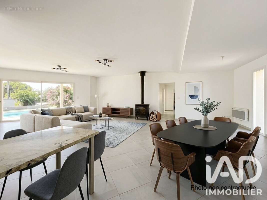Maison 128 m² à Agde  - photo 3