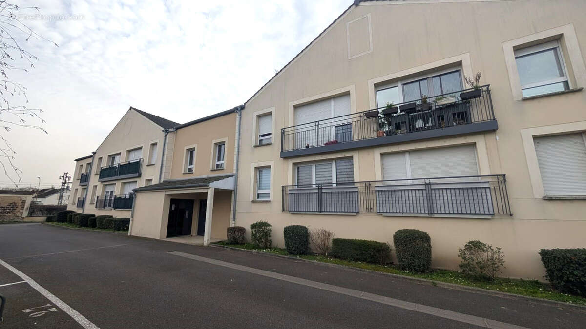 Appartement à PERSAN