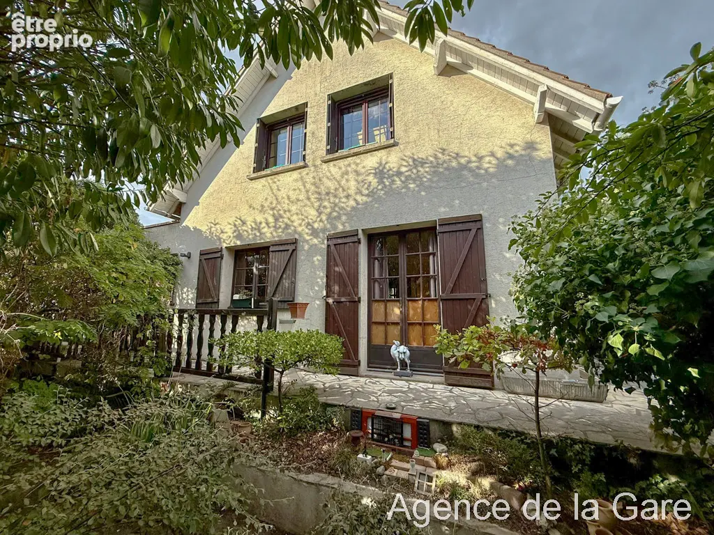 Maison à SARTROUVILLE