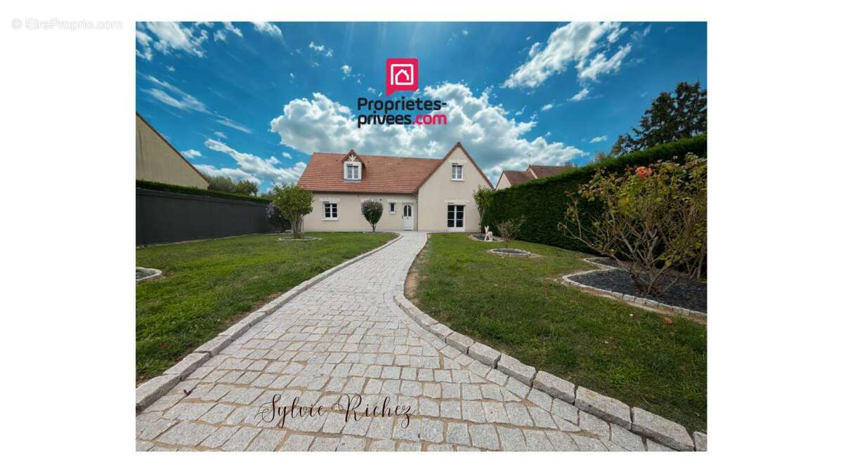 Maison à BALLAN-MIRE